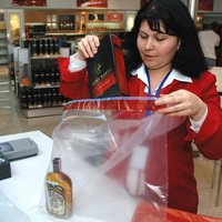 Провозить алкоголь в ручной клади
